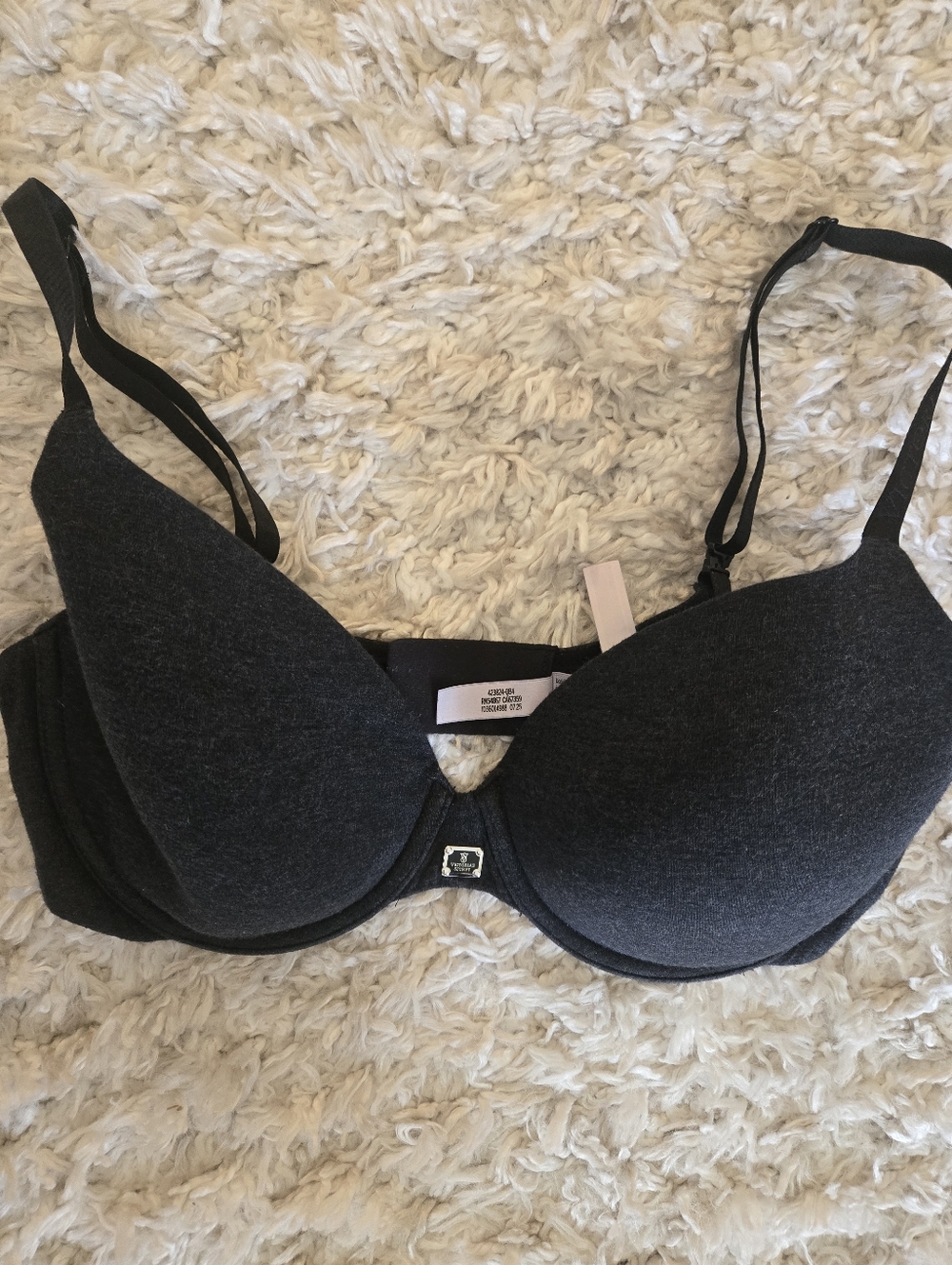 Victoria's Secret Dark Charcoal T Shirt Underwire Bra 36D